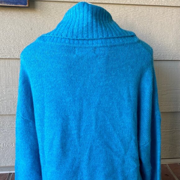 The Nu Vintage "LOVE" Sweater - Picture 2 of 5